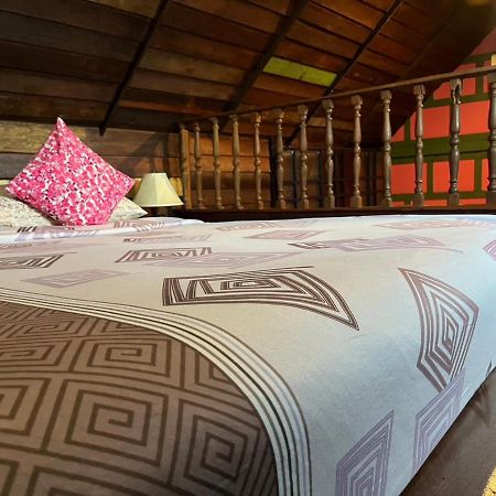 Tamarind Guesthouse Phra Nakhon Si Ayutthaya Ngoại thất bức ảnh