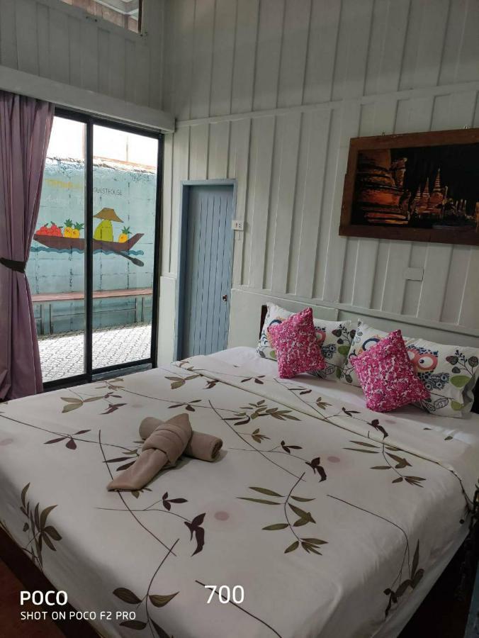 Tamarind Guesthouse Phra Nakhon Si Ayutthaya Ngoại thất bức ảnh