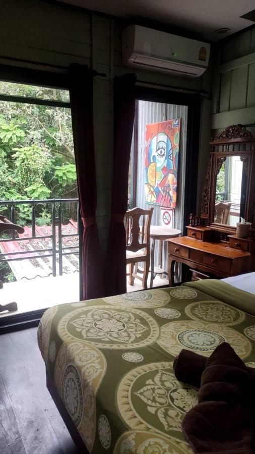 Tamarind Guesthouse Phra Nakhon Si Ayutthaya Ngoại thất bức ảnh