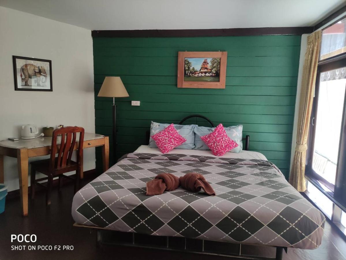 Tamarind Guesthouse Phra Nakhon Si Ayutthaya Ngoại thất bức ảnh