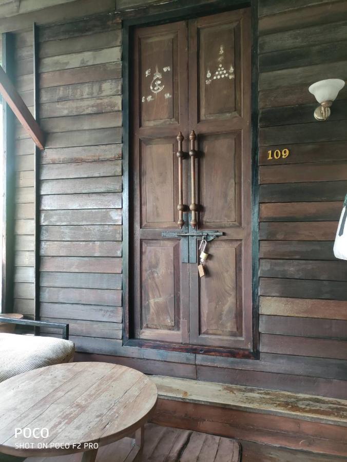 Tamarind Guesthouse Phra Nakhon Si Ayutthaya Ngoại thất bức ảnh