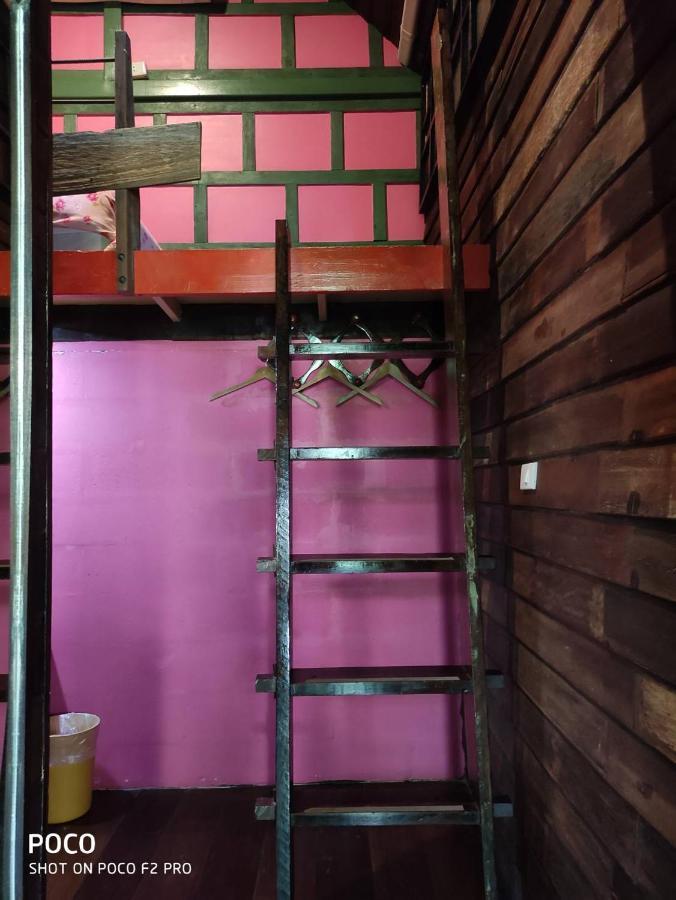Tamarind Guesthouse Phra Nakhon Si Ayutthaya Ngoại thất bức ảnh