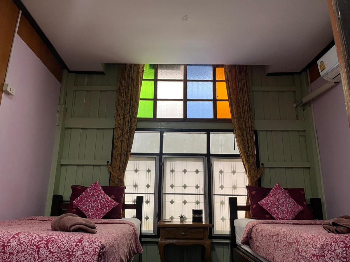 Tamarind Guesthouse Phra Nakhon Si Ayutthaya Ngoại thất bức ảnh